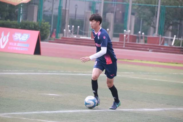 沃特斯40分广东胜山西 陈盈骏15+11广州胜福建